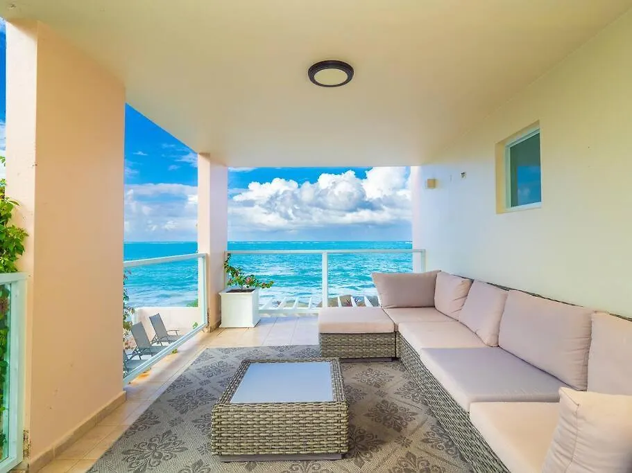 Villa Casa Del Mar - Large Ocean Front Home On Sandy Beach With Pool Loiza