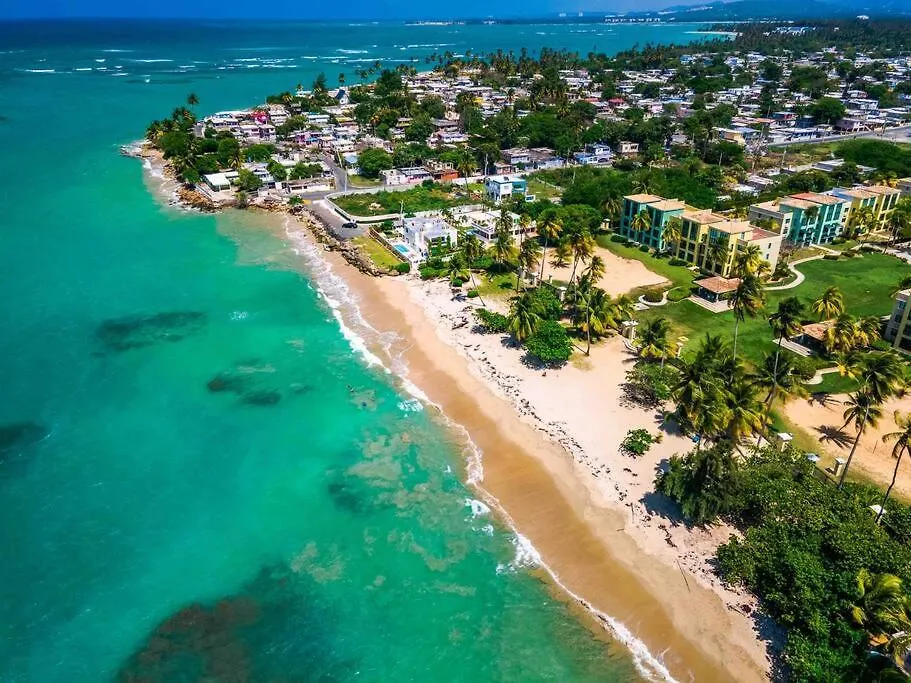 Casa Del Mar - Large Ocean Front Home On Sandy Beach With Pool Loiza